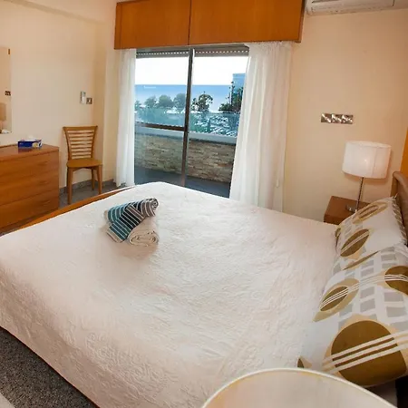 Apartment Hestia Boutique Limassol