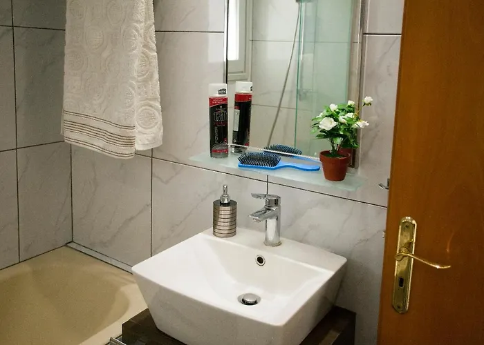 Hestia Boutique * 레메소스